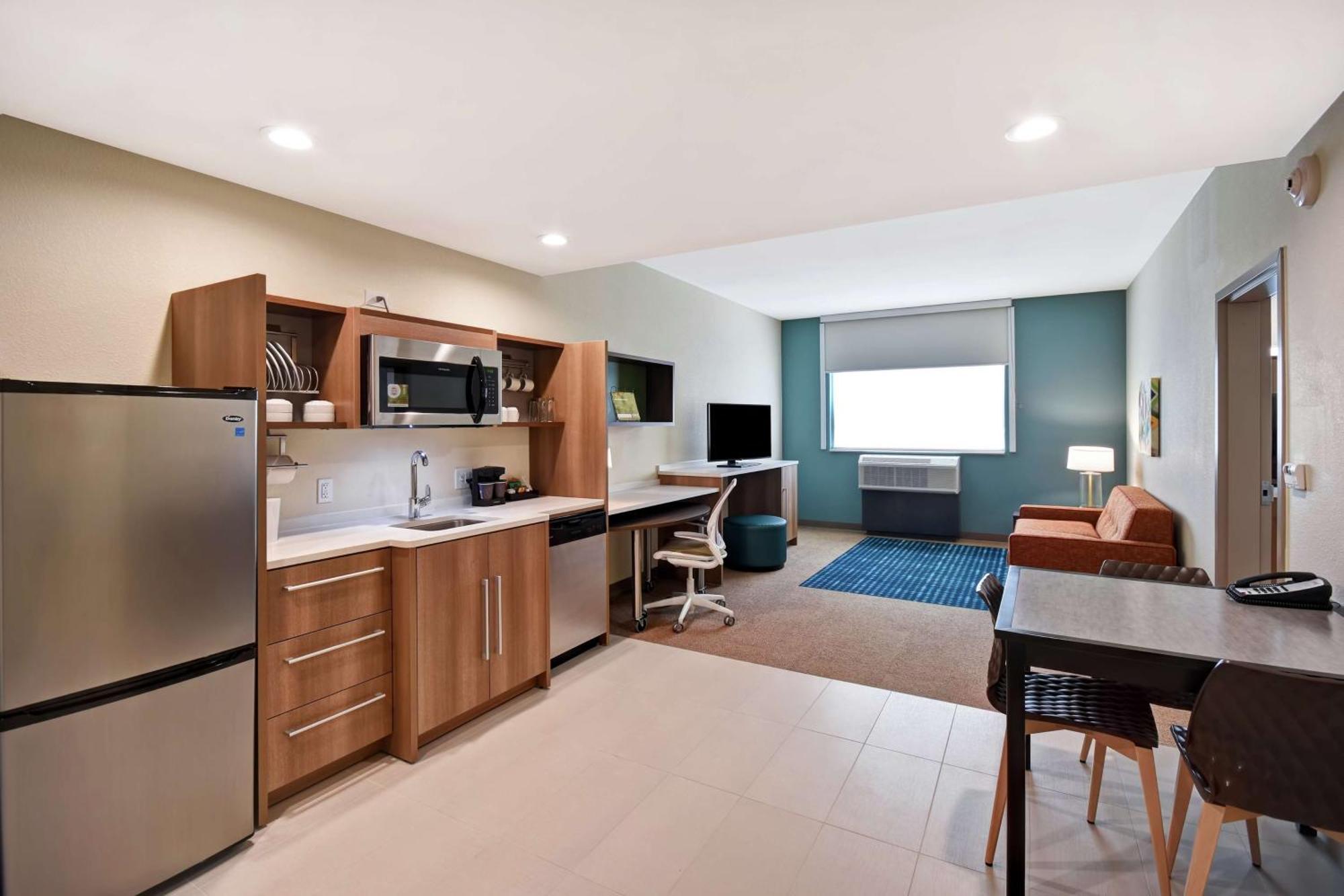Home2 By Hilton Downtown Hotel